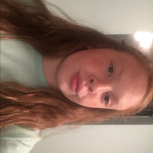 Meet your Posher, Kierstyn - Picture 1 of 1